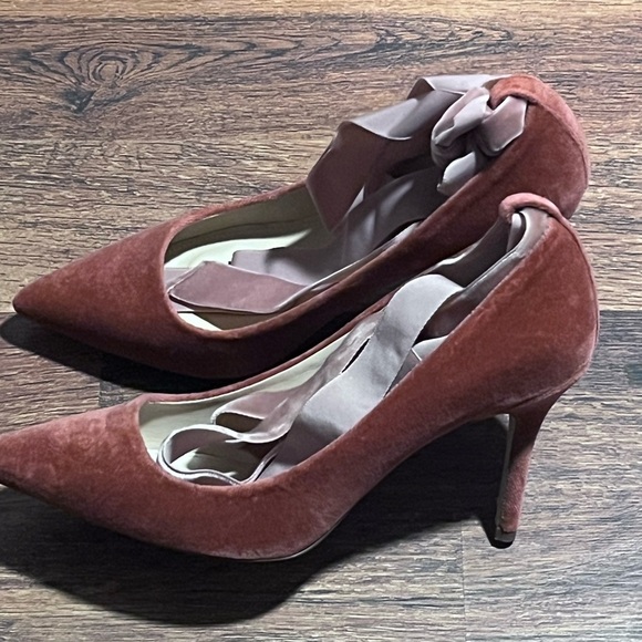 J. Crew Elsie Rusted Blush Pink Red Velvet Ankle Lace Up Pumps Size 7.5 - Picture 2 of 6
